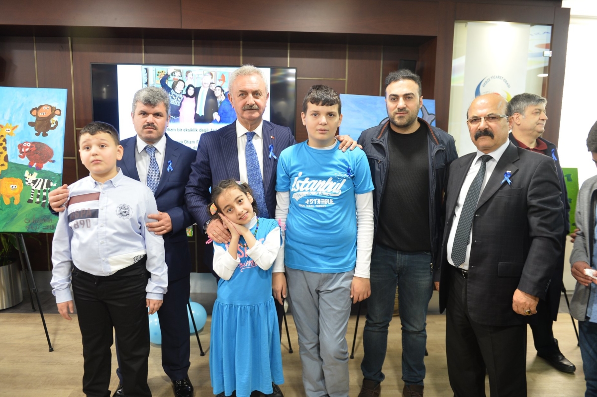 2 Nisan Otizm Farkındalık Günü Resim Sergisi 