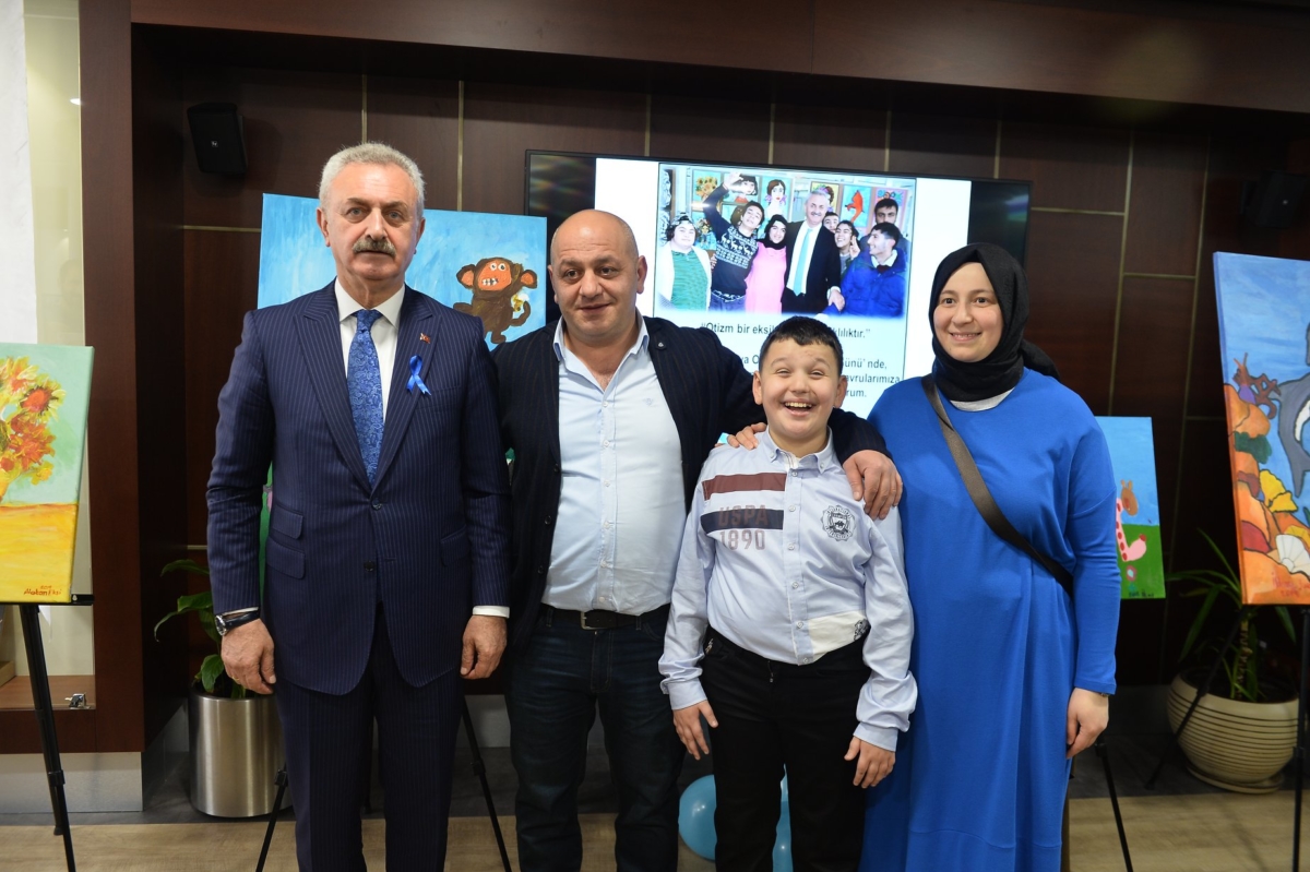 2 Nisan Otizm Farkındalık Günü Resim Sergisi 