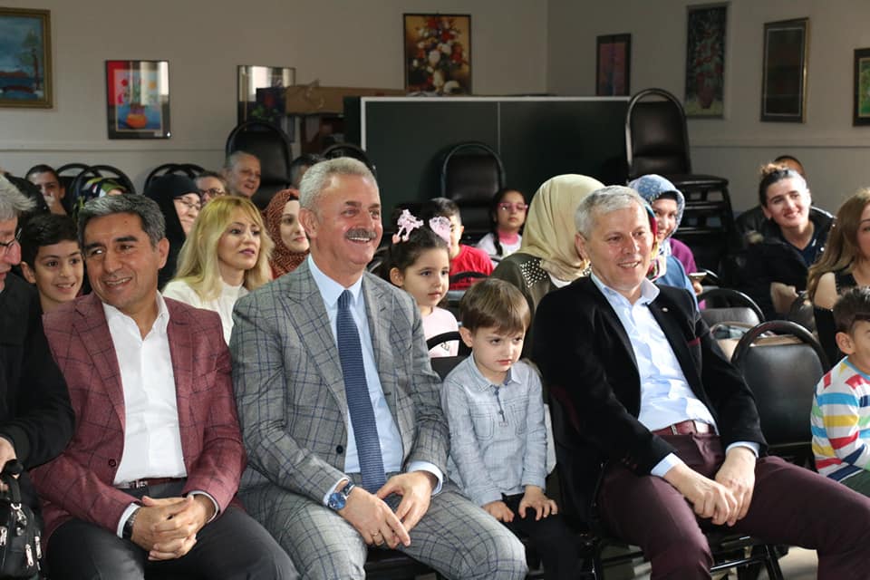 Gebze Atatürk İlköğretim Okulu öğrencilerinin Yazar Olma Yolunda adlı proje tanıtımı programı
