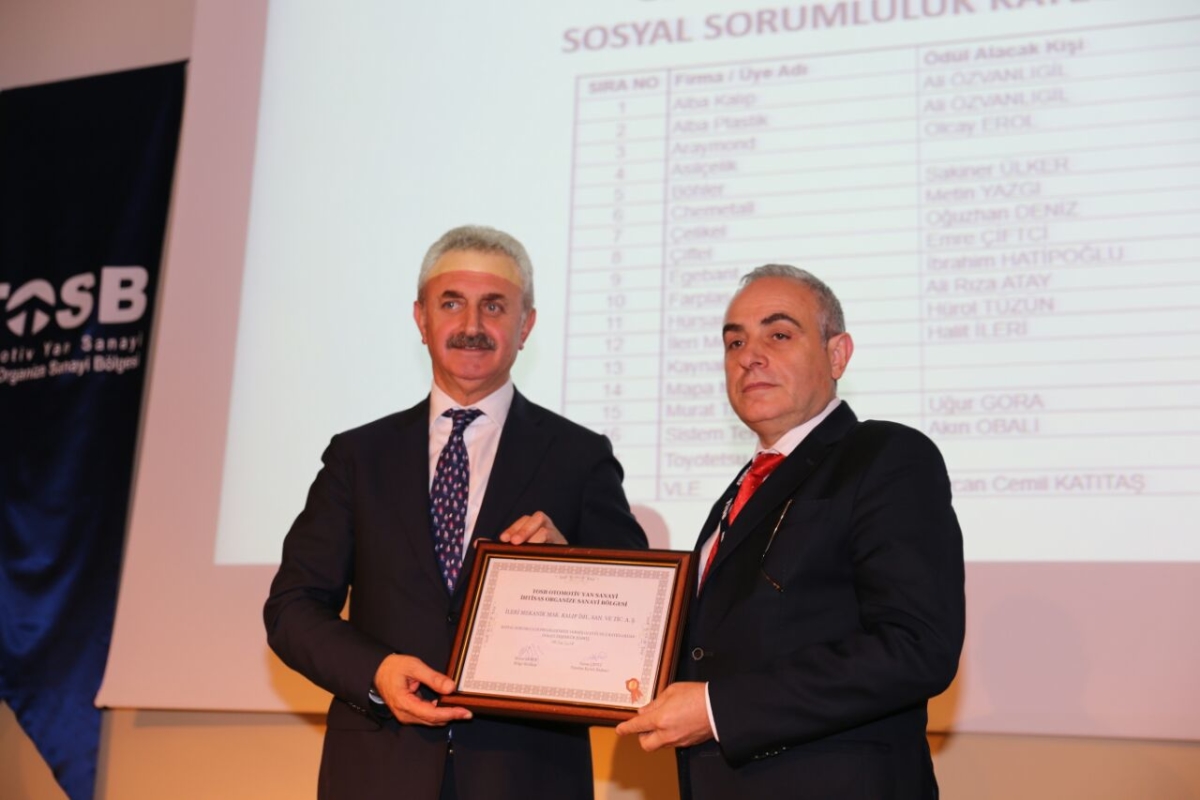 Yönetim Kurulu Başkanımız, TOSB Üyeleri Ödül, Yüksek Lisans Mezuniyet Törenleri ve Genel Kurul una Katıldı.