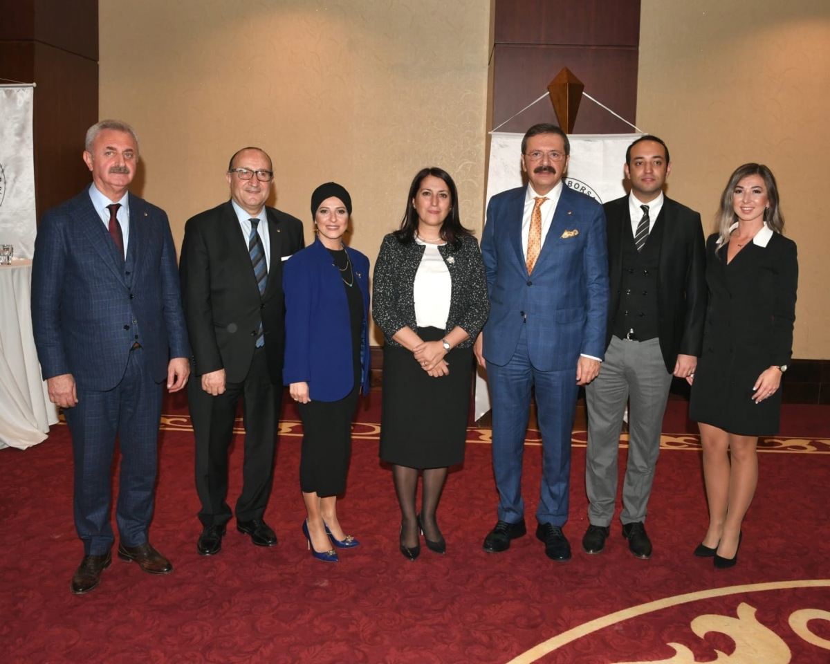 12. Çizgi Üstü Sektörel Performans Ödül töreni