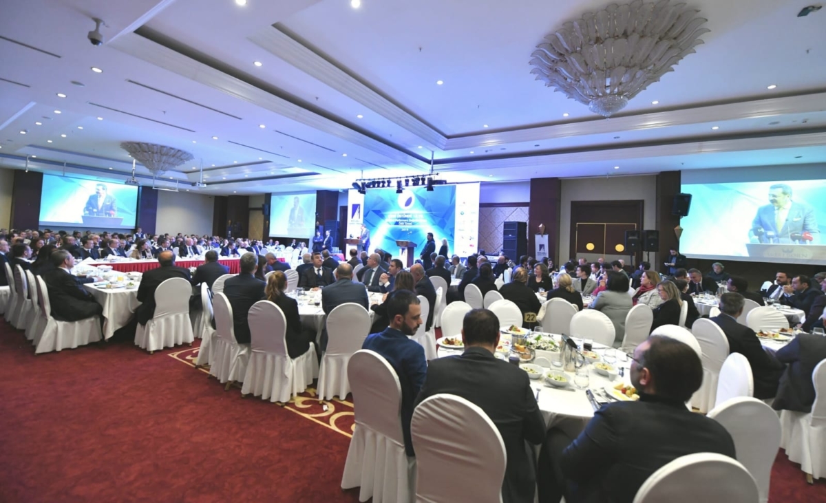 12. Çizgi Üstü Sektörel Performans Ödül töreni