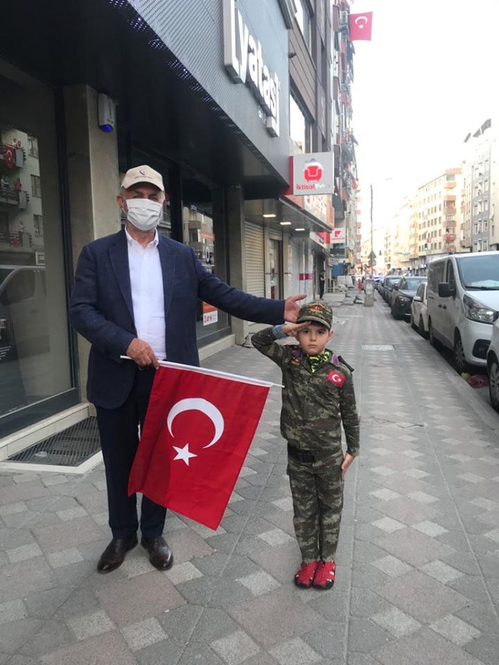 19 Mayıs Atatürk ü Anma Gençlik ve Spor Bayramında coşkumuzu bizlere balkonlarından eşlik eden Gebze Çayırova Dilovası ve Darıca halkımızla paylaştık