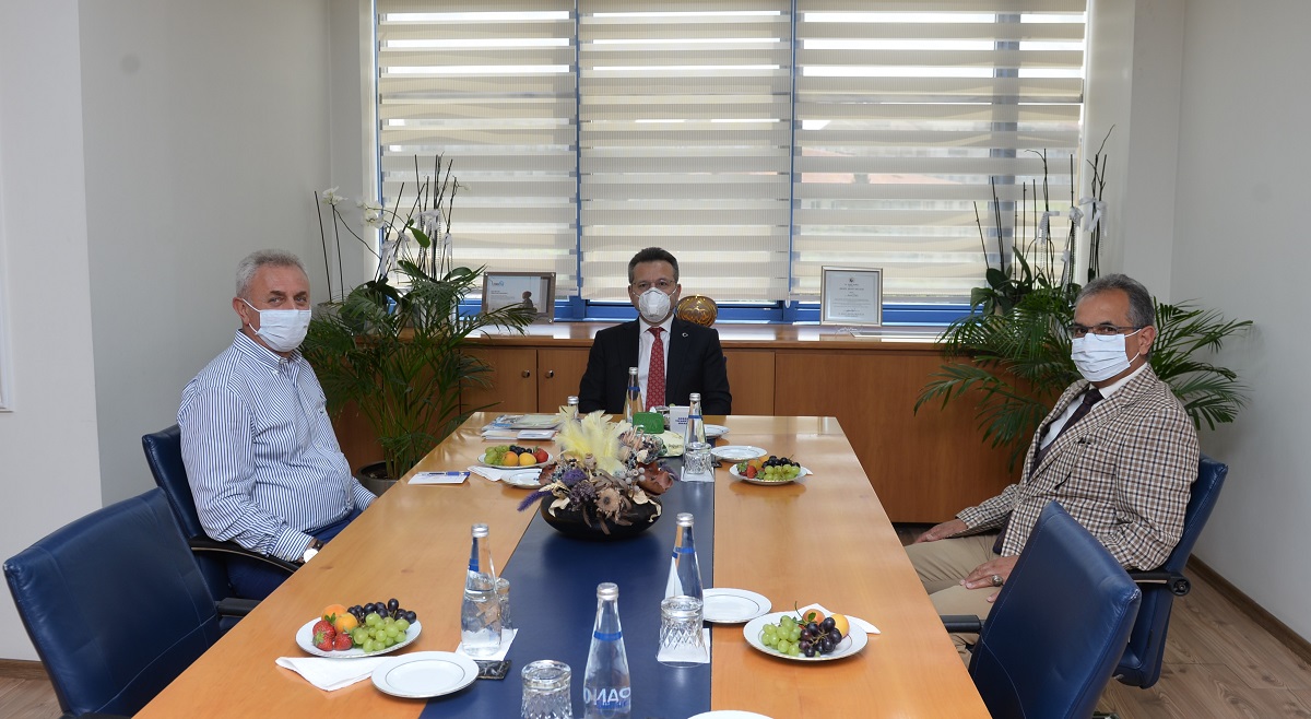 Kocaeli Valiliği görevinde bulunduğu süre boyunca birlikte başarılı projelere imza attığımız ve kararlarına her zaman saygı duyduğumuz Sn. Hüseyin AKSOY un yeni görev yerinin hayırlı olmasını diliyoruz