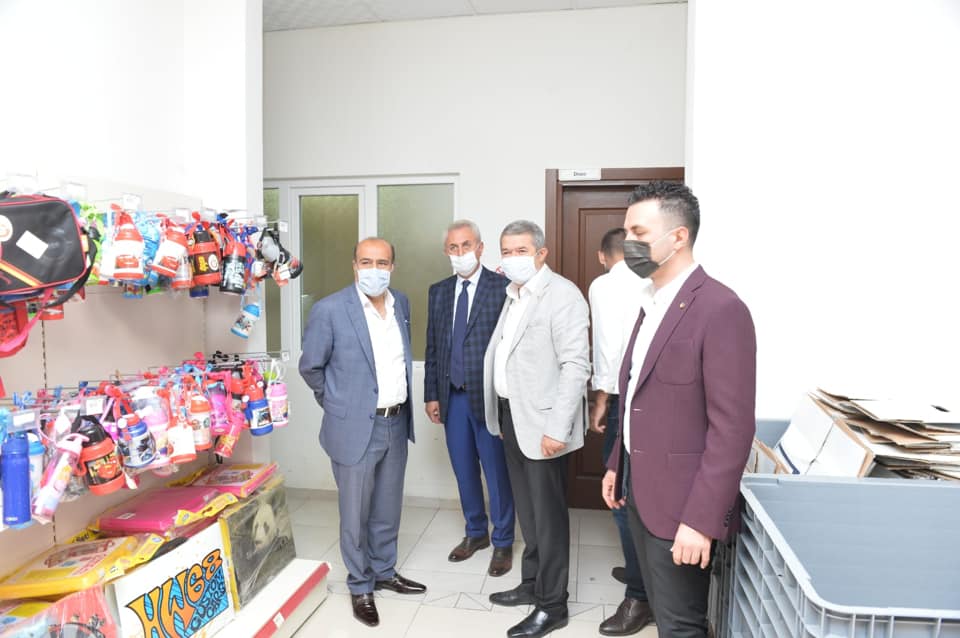 Van Ticaret ve Sanayi Odası Başkanı Sn. Necdet TAKVA ve beraberindeki heyet Sosyal Etki Merkezimizi projemizin detaylarını incelediler