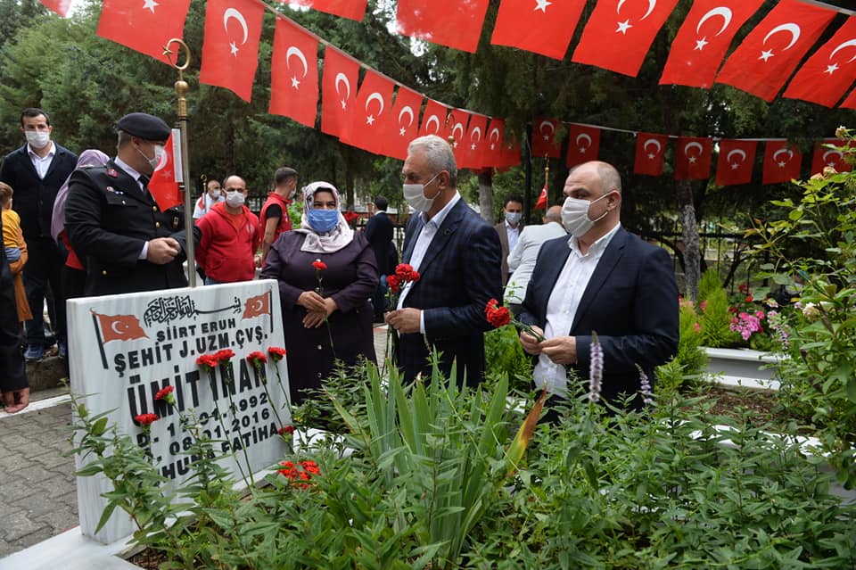 Şehitlik ziyareti